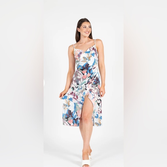 Midi Dress from Honey 🍯 - Picture 13 of 13